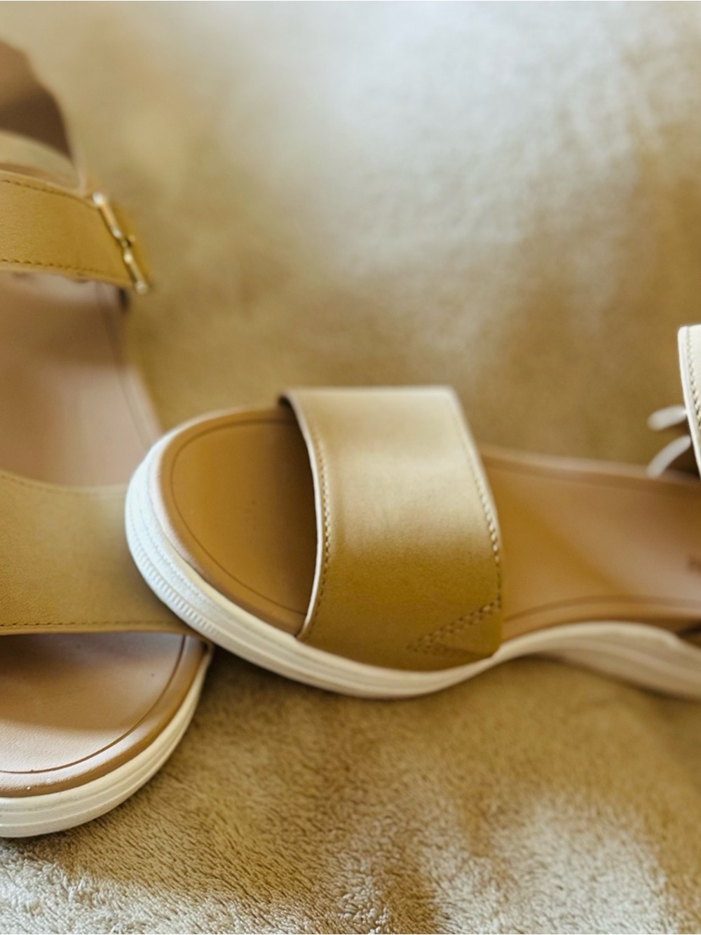 Dr. Scholl's Tan Slide Sandals with White Sole